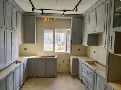 Mountain View Hyde Park - Image 7