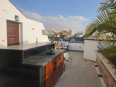 Mountain View Hyde Park - Image 10