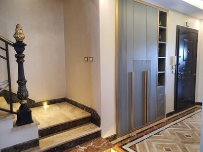 Mountain View Hyde Park - Image 15