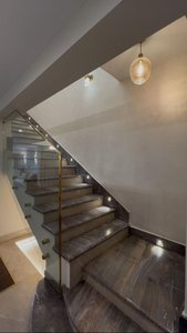 Mountain View Hyde Park  - Image 2