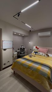 Mountain View Hyde Park  - Image 3