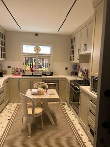 Mountain View Hyde Park  - Image 18