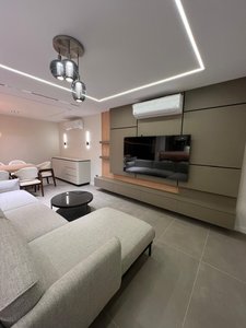 Mountain View Hyde Park  - Image 9