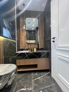 Mountain View Hyde Park  - Image 18